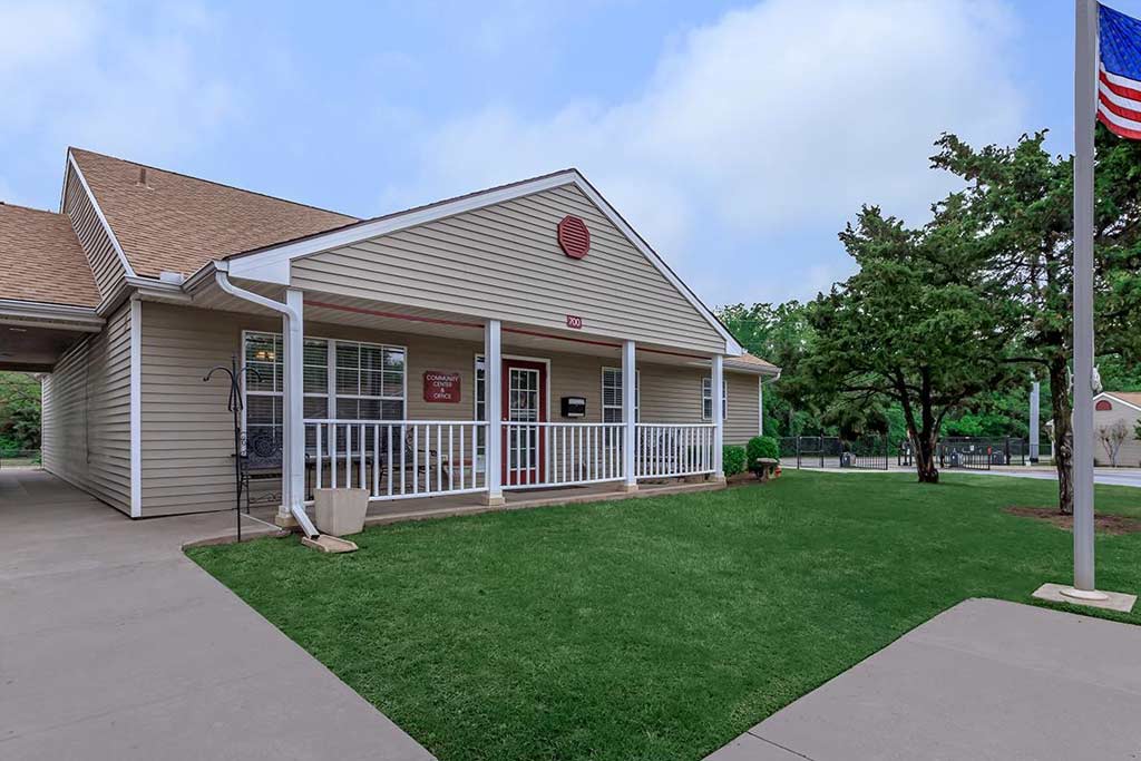 Senior Cottages of Norman Apartments